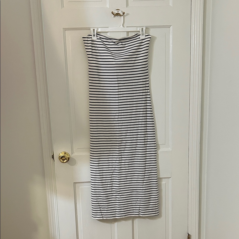 GAP strapless black and white striped dress